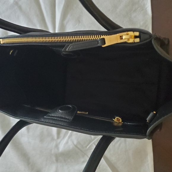 Miu Miu like newwith authenticity certificate card - Picture 9 of 11